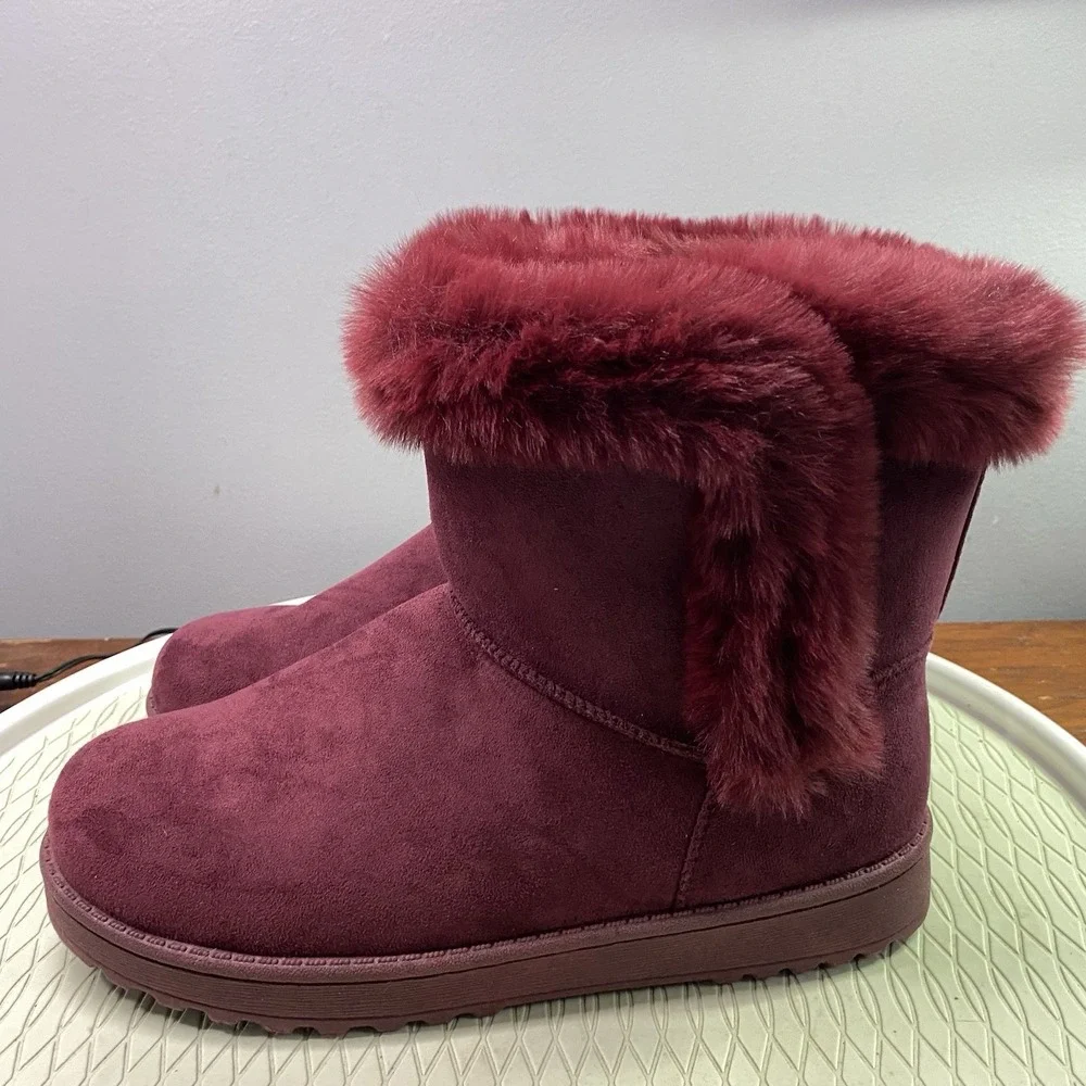 SO Paulina Women's Size 9M Faux Fur Winter Boots -‎ Burgundy Wine NWOB
